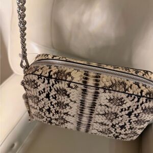 Elegant Snake Print Crossbody Bag